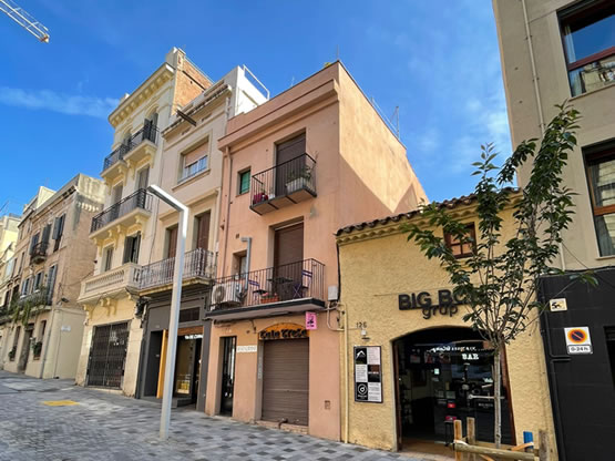 Edificio en Major de Sarria